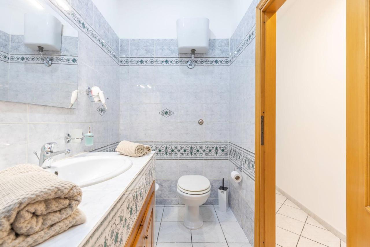 Infinity House - Cagliari Centroアパートメント エクステリア 写真